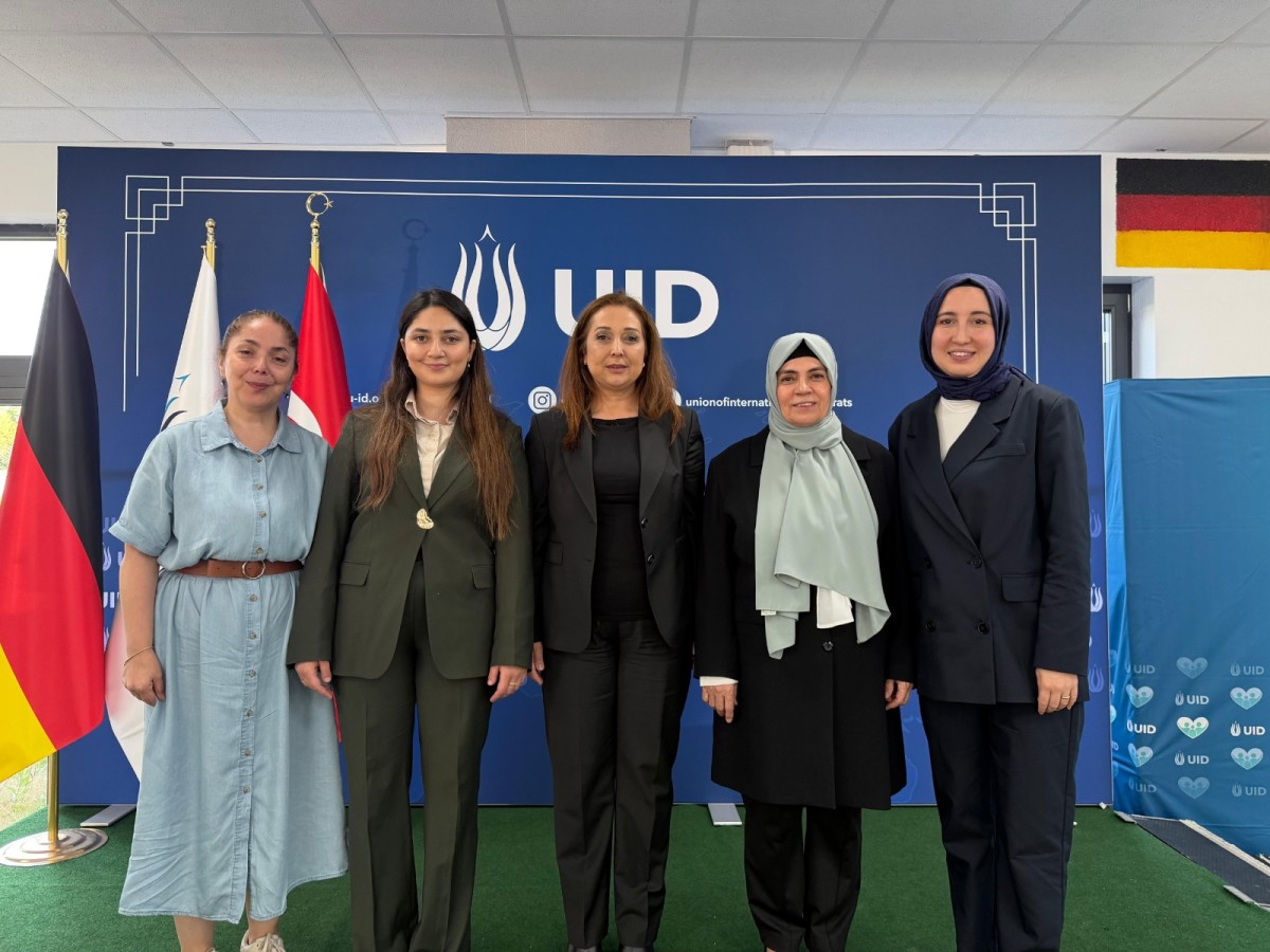 “ Aile Zrivesi” Wiensloch’ da geniş katılımla yapıldı.