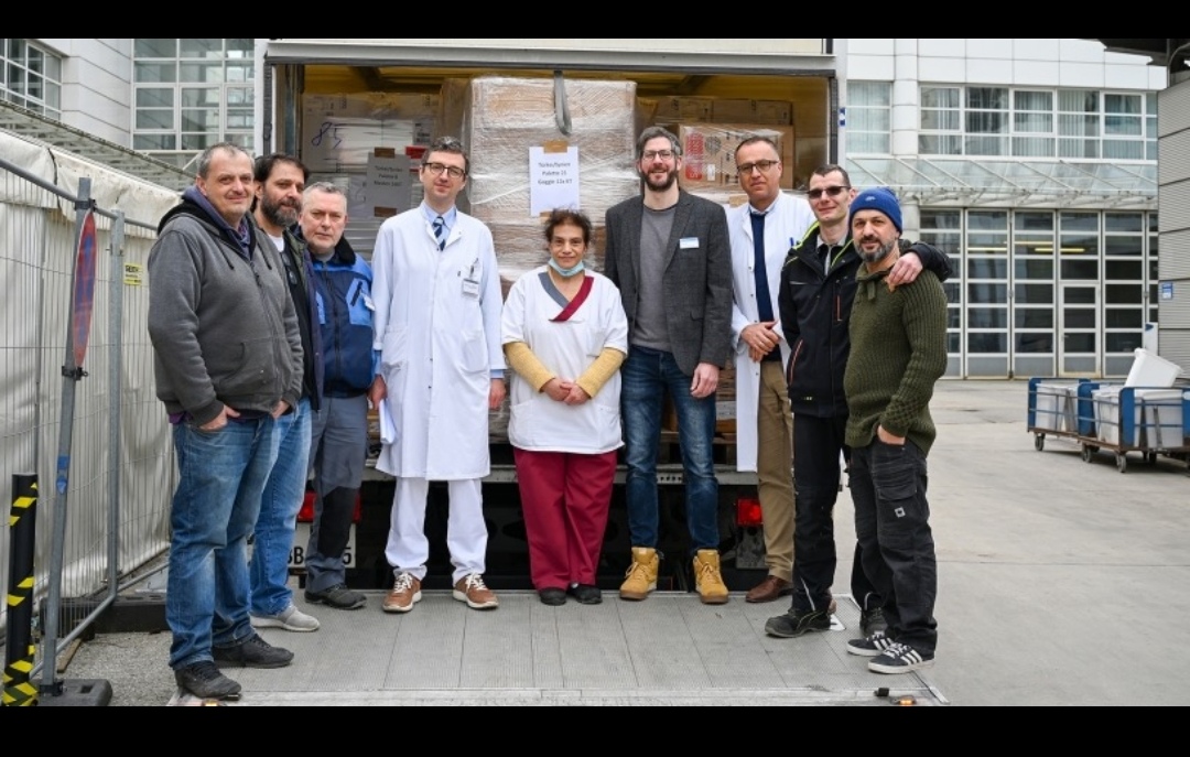 Türk bilim insanlarımızdan depremzedelere  tıbbi yardım